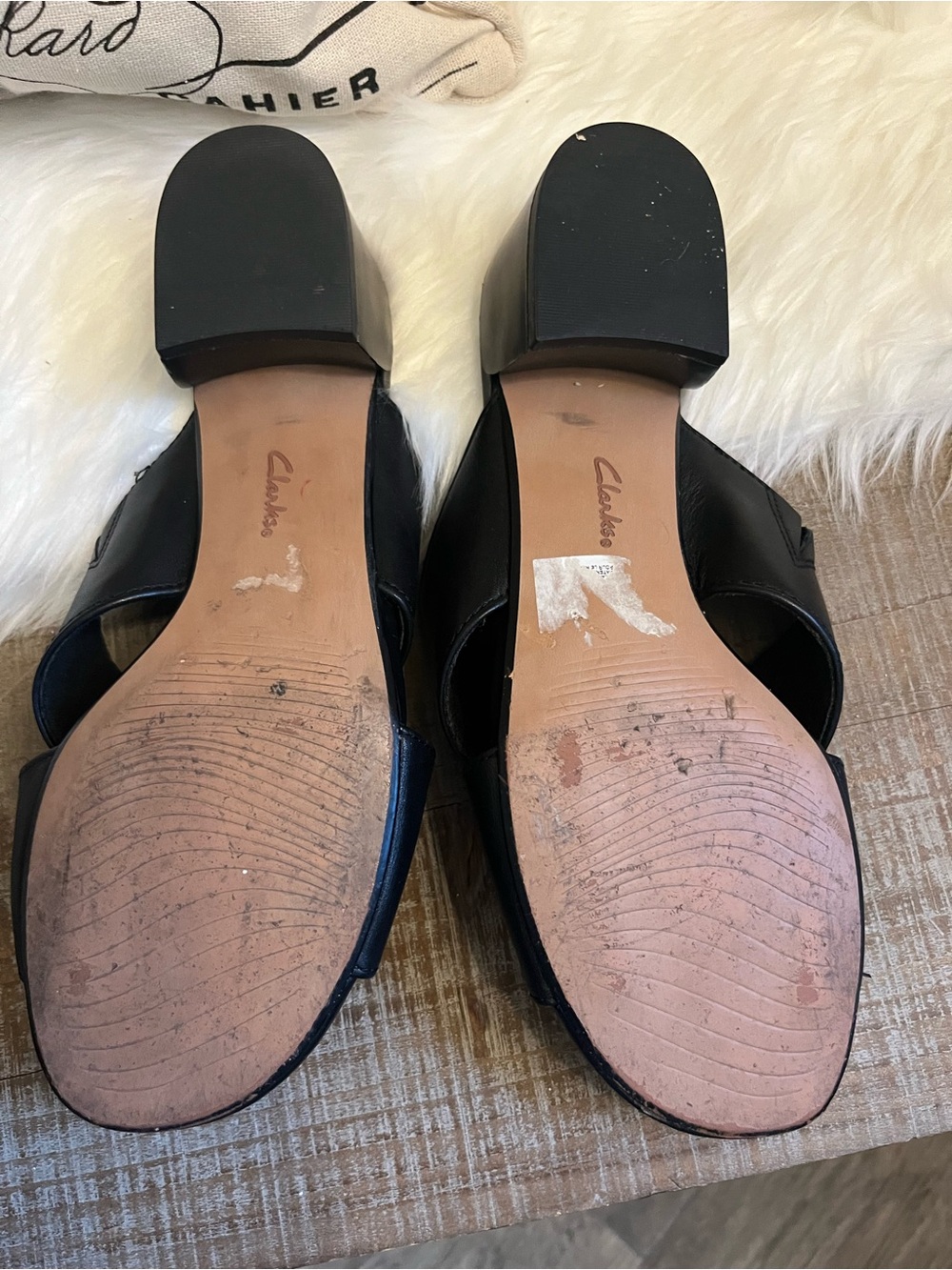 Clarks Black Crisscross Slide Mules - Picture 3 of 4